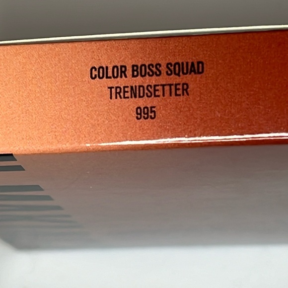 IL MAKIAGE colour boss squad - trendsetter - Picture 4 of 4